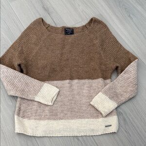 Abercrombie & Fitch Tan & Cream Sweater - size M